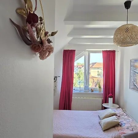 Goscinne U Aleksandry Guest house Hel