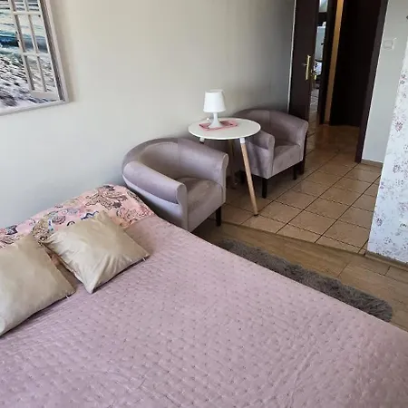 Goscinne U Aleksandry Guest house Hel